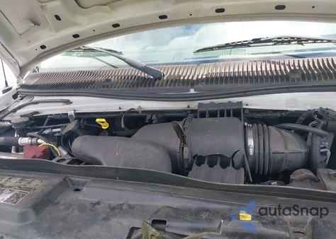 2012 Ford Econoline Commercial z USA, uszkodzony, nr VIN 1FTNE1EW3CDA47658